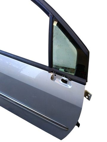 9004X4 PEUGEOT Puerta delantera derecha  comprar en Jaén