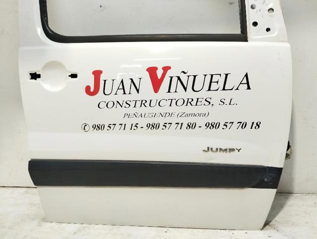 9004X7 Puerta delantera derecha  disponible Málaga