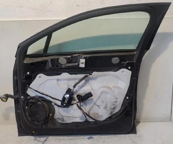 9004Z2 PEUGEOT Puerta delantera derecha  comprar en Oviedo