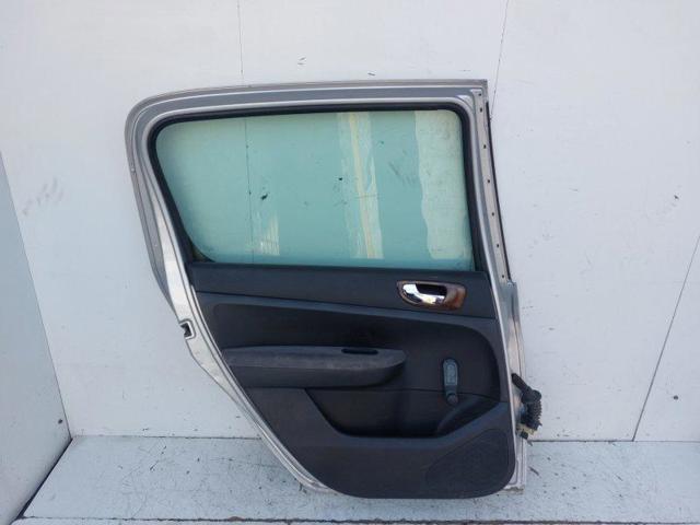 9006G9 PEUGEOT Puerta trasera izquierda comprar Madrid