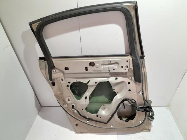 9006L4 Puerta trasera izquierda  disponible Málaga