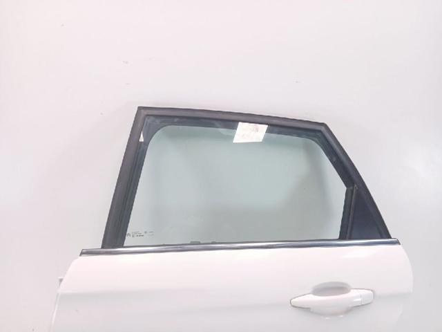 PEUGEOT 9006R9 Puerta trasera izquierda  en stock Salamanca