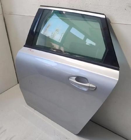 9006S7 PEUGEOT Puerta trasera izquierda  en stock Huelva