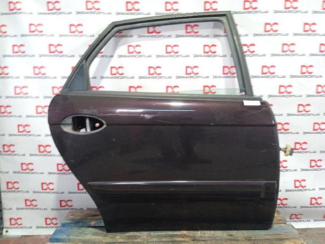 Puerta Citroen C5 segundo mano en Madrid