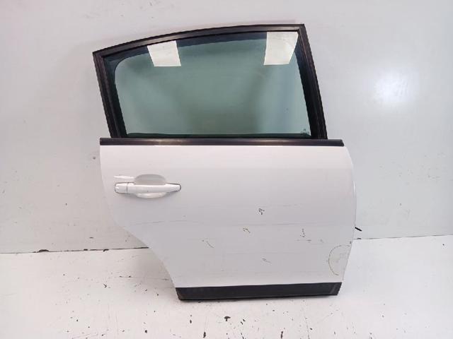 PEUGEOT 9008N4 Puerta trasera derecha  en stock Terrassa