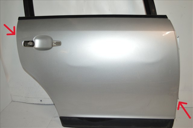 9008N4 PEUGEOT Puerta trasera derecha  disponible Vigo