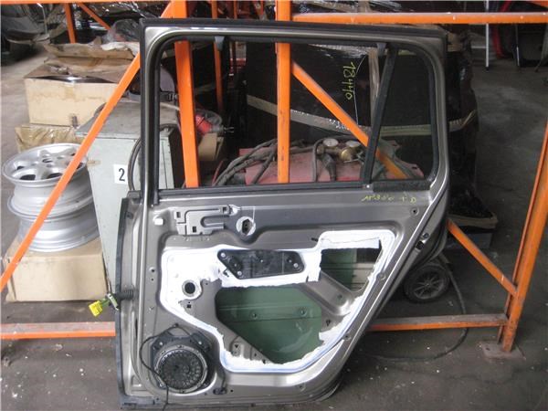 PEUGEOT 9008P6 Puerta trasera derecha comprar Tarragona