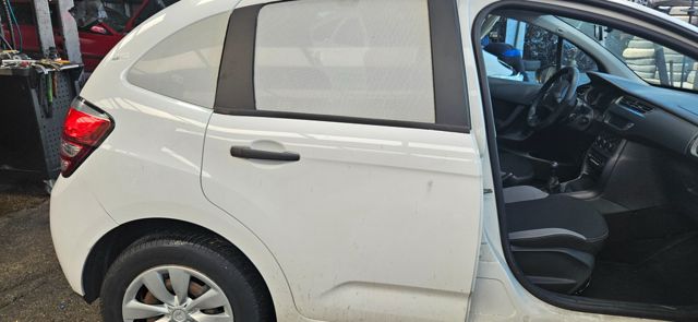 PEUGEOT 9008Q5 Puerta trasera derecha  comprar en Murcia