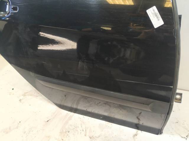 9008S1 PEUGEOT Puerta trasera derecha  en stock Huelva