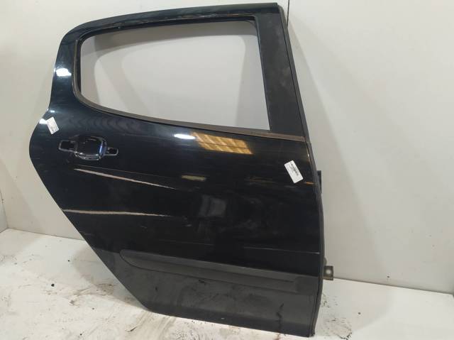 9008S1 PEUGEOT Puerta trasera derecha comprar Madrid