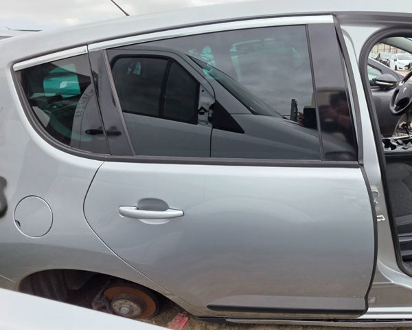 9008V4 Peugeot/Citroen
