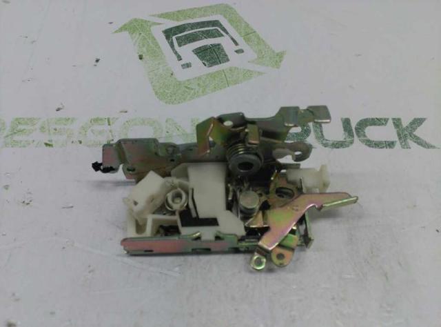 MERCEDES 9017201035 Cerradura de puerta delantera izquierda  disponible Valladolid
