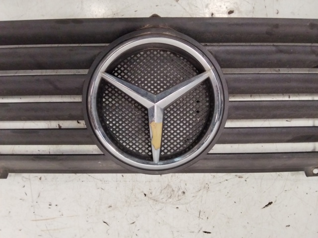 9018880123 Mercedes