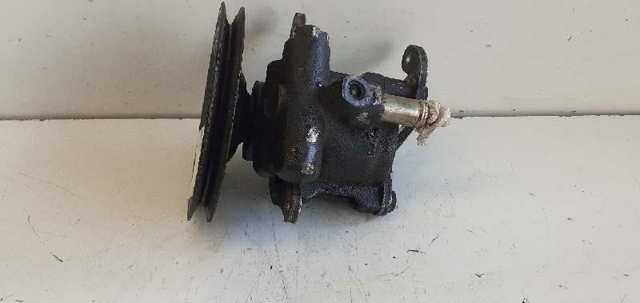 OPEL 90281879 Bomba de dirección asistida  disponible España