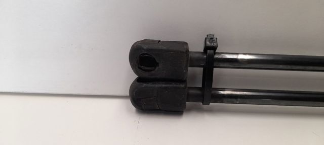 Amortiguador maletero para Opel Astra 55, F70