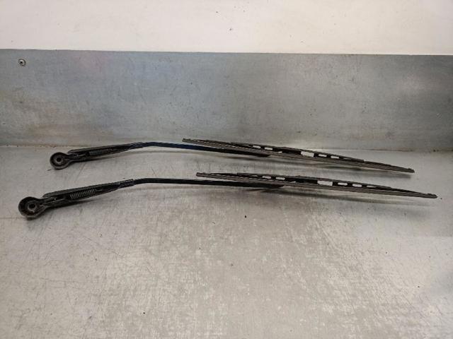 Brazo del limpiaparabrisas, lavado de parabrisas, luna delantera Opel Astra 51, 52, F35, M35
