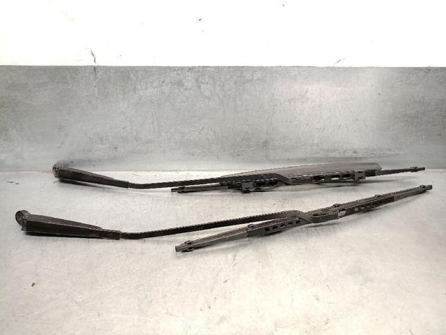 Brazo del limpiaparabrisas, lavado de parabrisas, luna delantera Opel Astra 51, 52, F35, M35