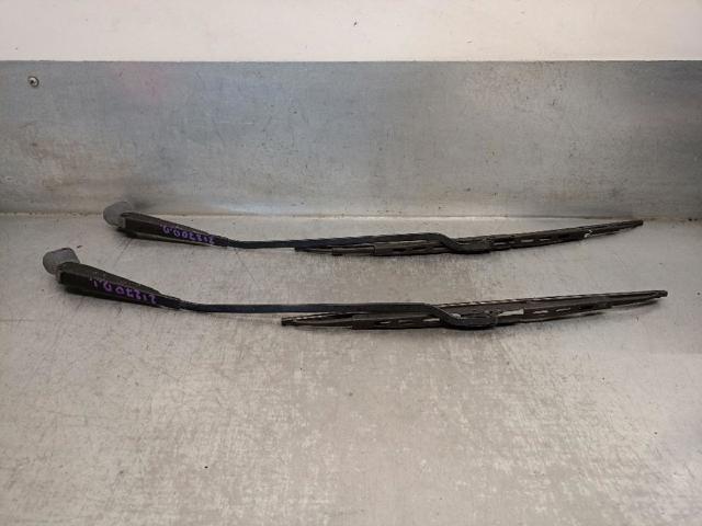 Brazo del limpiaparabrisas, lavado de parabrisas, luna delantera Opel Astra 51, 52, F35, M35