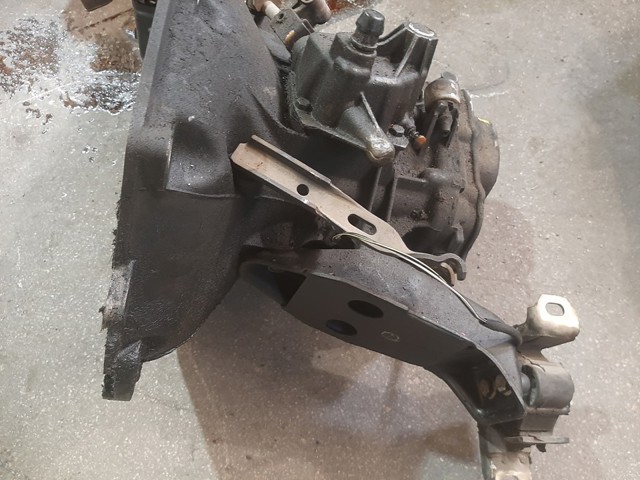 90400197 OPEL Caja de cambios manual completa  comprar en Jaén