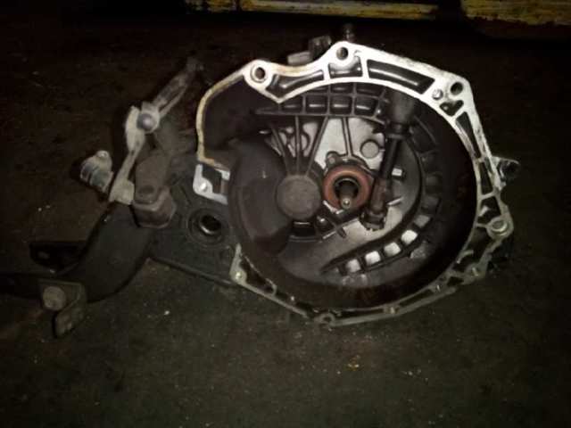 Caja de cambios mecánica, completa Opel Astra 51, 52, F35, M35