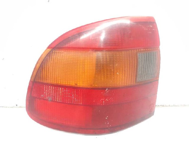 Piloto trasero izquierdo 90421966 OPEL