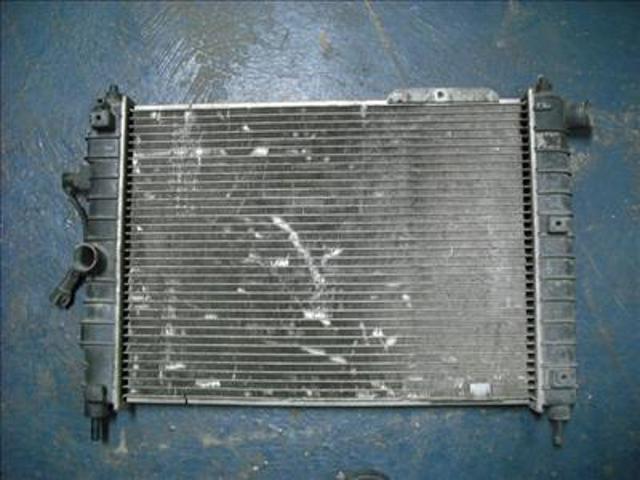 Radiador de agua 90444154 OPEL