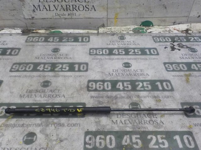 90450JD01B Amortiguador maletero  en stock Granada
