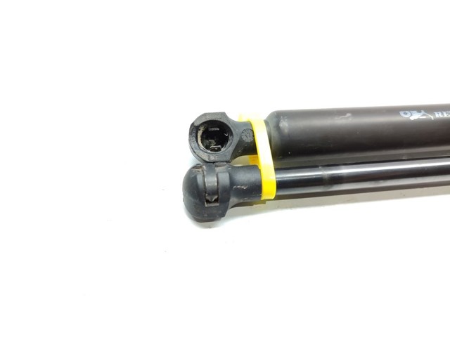 RENAULT 904511213R Amortiguador de la tapa del maletero  comprar en Murcia