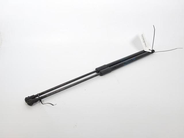 904515874R Amortiguador maletero  en stock Sabadell