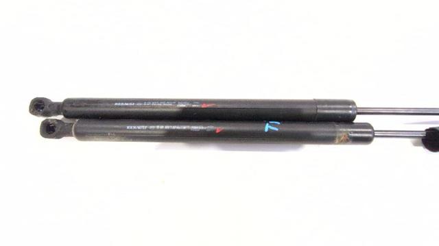 RENAULT 904528093R Amortiguador maletero  en stock Terrassa