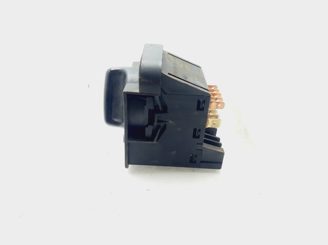 90481764 Interruptor de luces en el tablero  disponible Utrera