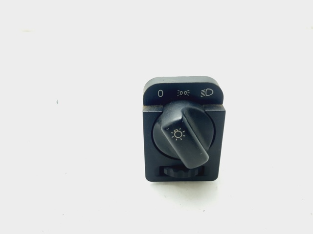 90481764 Interruptor de luces en el tablero  disponible Utrera