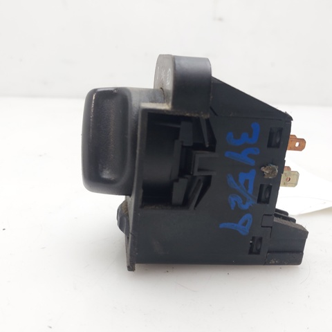 90481764 Interruptor de luces en el tablero  comprar en Zaragoza
