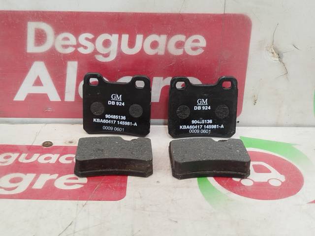 Pastillas de freno traseras 90485136 OPEL