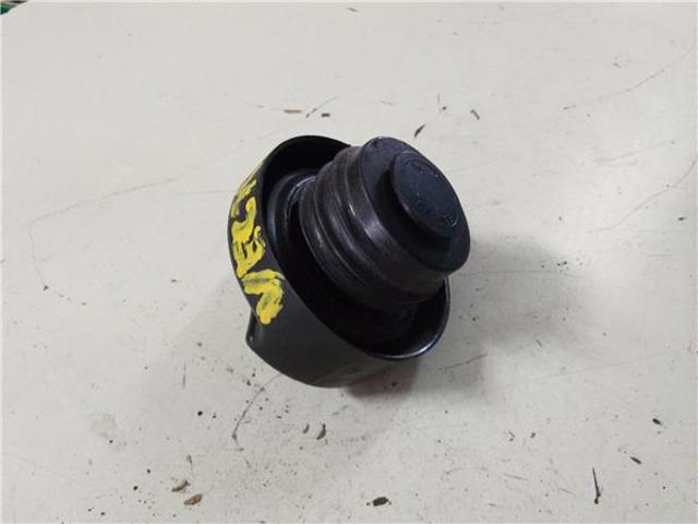 Tapa (tapón) del depósito de combustible Opel Astra F69