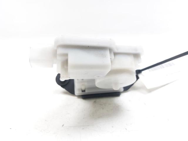 RENAULT 905024EA1A Cerradura de maletero comprar Tarragona