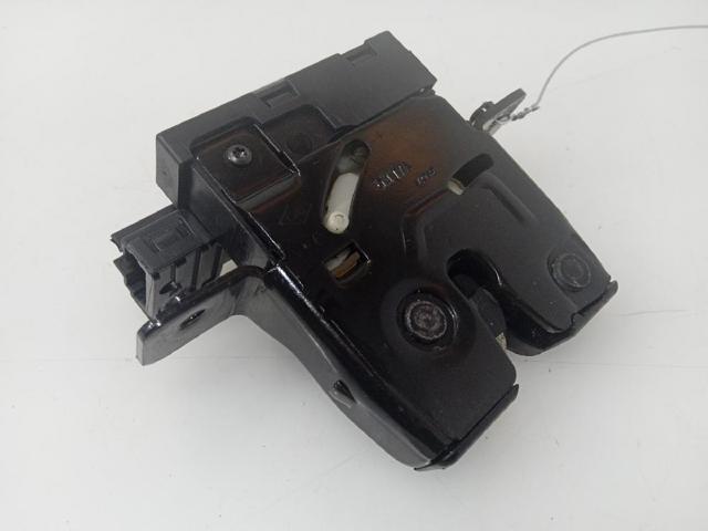90502AV70A NISSAN Cerradura de tapa de maletero  disponible Ourense