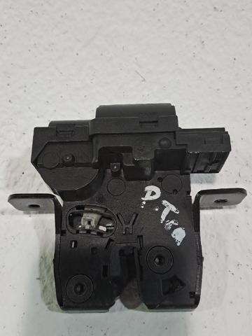 NISSAN 90502AV70A Cerradura de maletero  en stock Salamanca