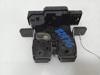 Cerradura de puerta de maletero 90502AV70B NISSAN