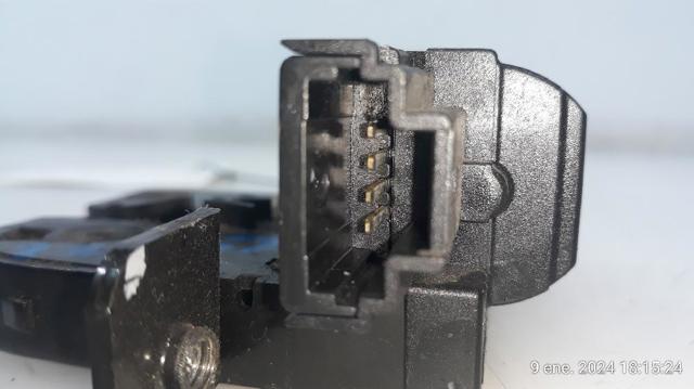 90502AV70B NISSAN Cerradura de maletero  en stock Huelva