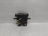 Cerradura de puerta de maletero 90502AV70B NISSAN