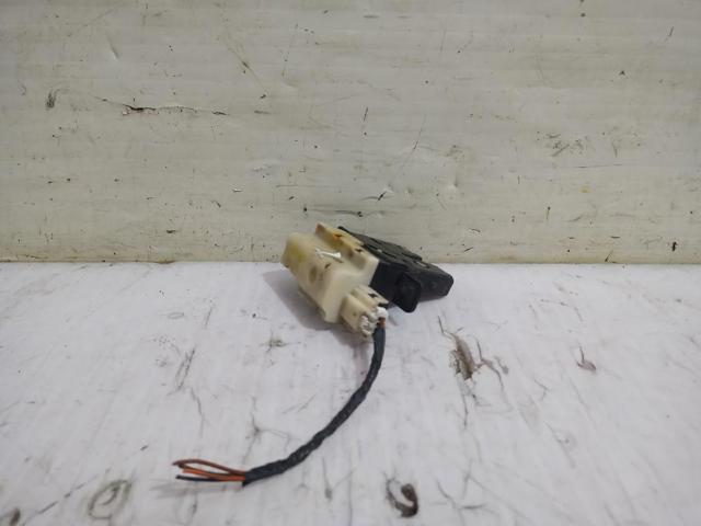 NISSAN 90502AV720 Cerradura de tapa de maletero  disponible Lugo
