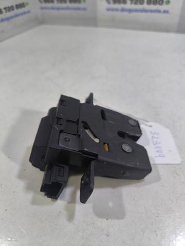 NISSAN 90502AV720 Cerradura de maletero  en stock Salamanca