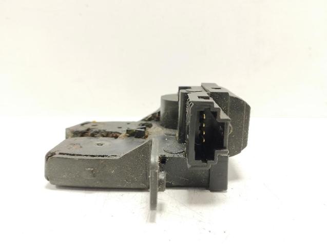 90502AV720 NISSAN Cerradura de maletero comprar Bilbao