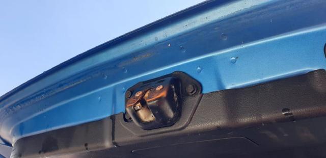 NISSAN 90502EN00A Cerradura de maletero  en stock Terrassa
