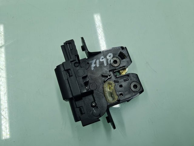 90502EY10A Cerradura de maletero comprar Almería
