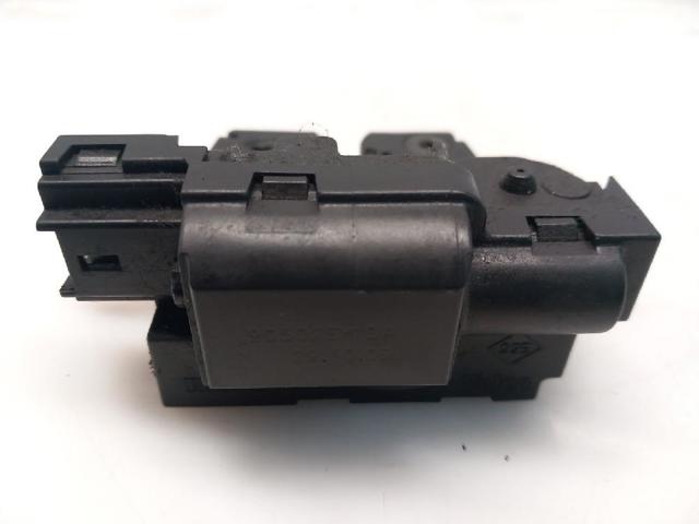 90502EY10A NISSAN Cerradura de maletero comprar Alcalá