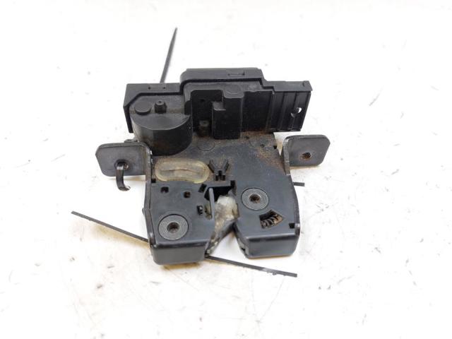 90502EY10A NISSAN Cerradura de maletero  en stock Gandía