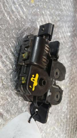 RENAULT 905039428R Cerradura de tapa de maletero  comprar en Albacete