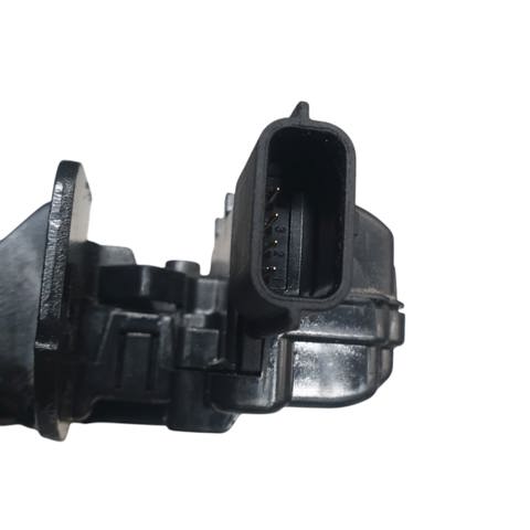 905039428R Cerradura de tapa de maletero  disponible Burgos
